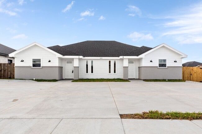 Photo - 664 Marrs Ave