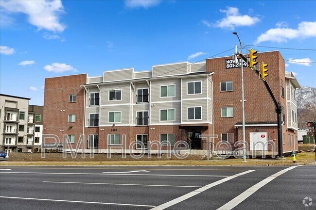 Building Photo - 3378 Washington Blvd Unit 2 Rental