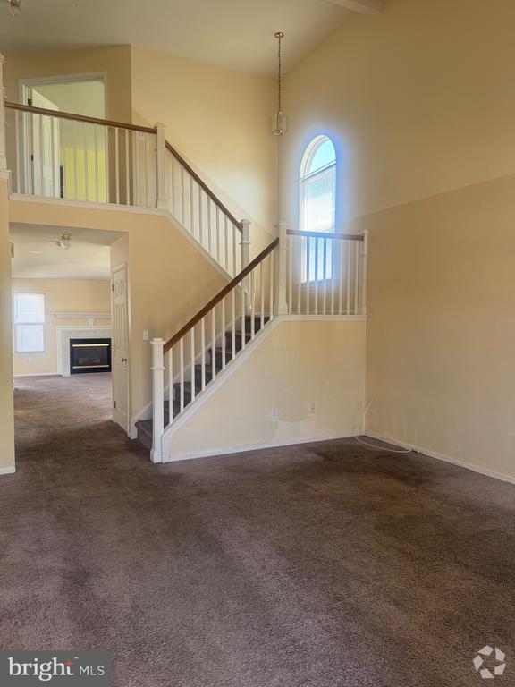 Building Photo - 739 Rothwell Dr Rental