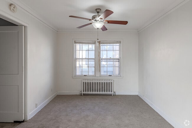 2BR, 1BA - 800SF - Dining Room