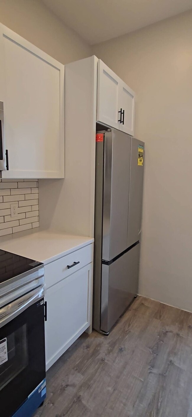 Photo - 222 Montaup St Unit B