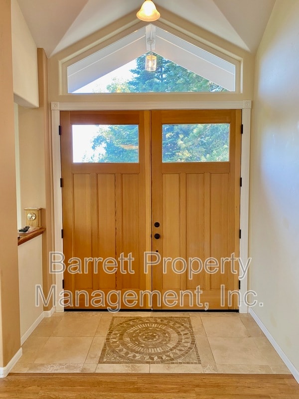 Photo - 13055 Summit Ridge Dr