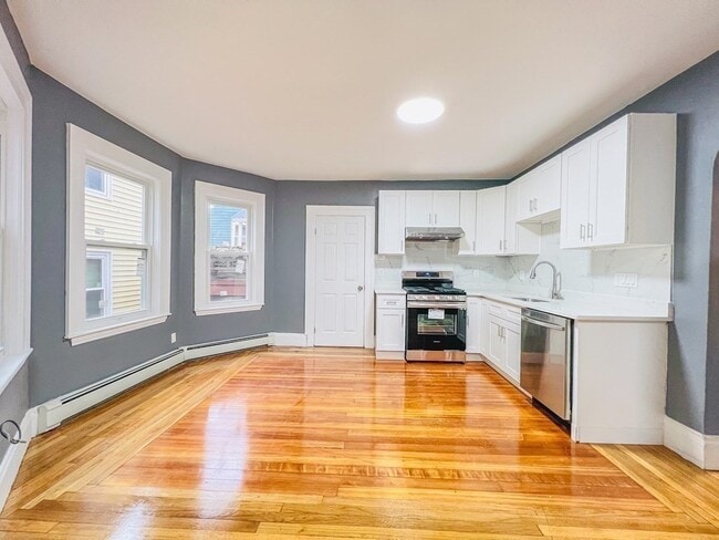 Photo - 14 Watson St Unit 1