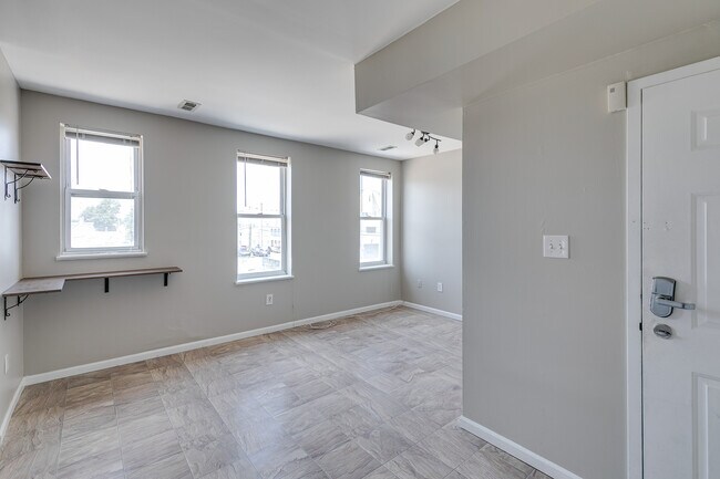 6602 Ridge Ave Unit 2