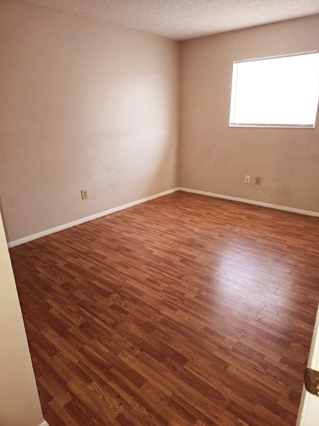 Photo - 367 W Rosewood Ln Unit 367