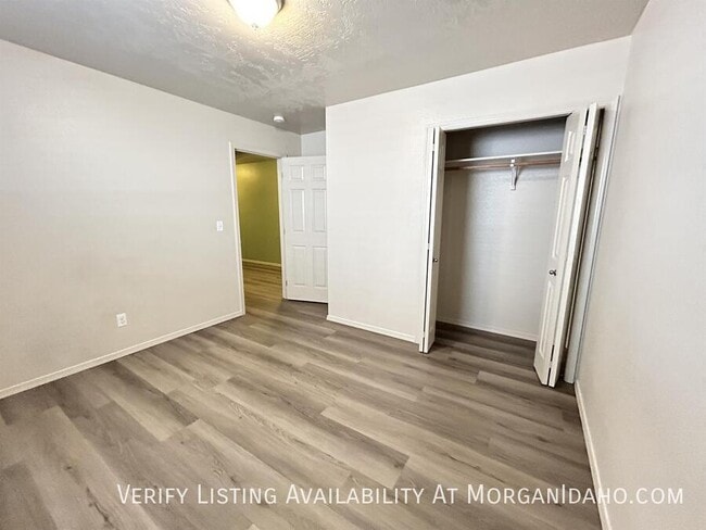 Photo - 1723 W Bayeux Dr