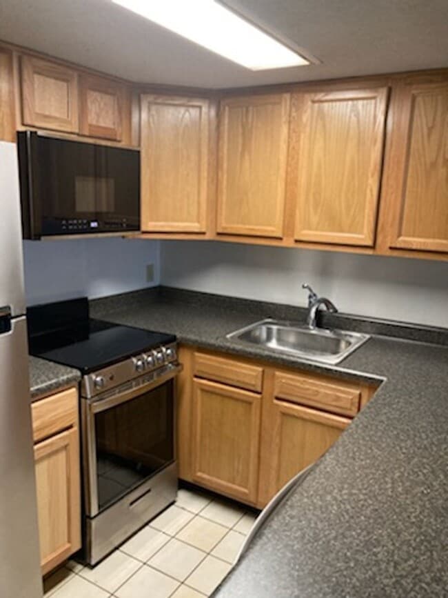 Photo - Beaver Plaza-408 Unit 408