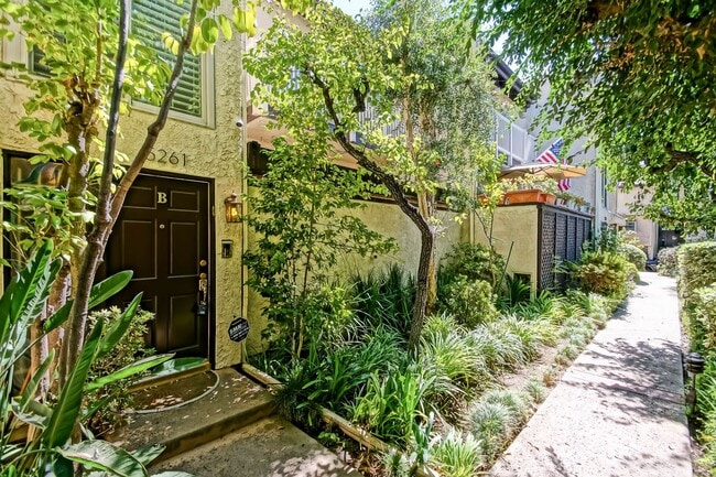 Photo - BRIGHT & AIRY, REAR-UNIT TOWNHOUSE W/ SPACIOUS PATIO, BALCONY & HUGE 2-CAR GARAGE IN GATED COMMUN...