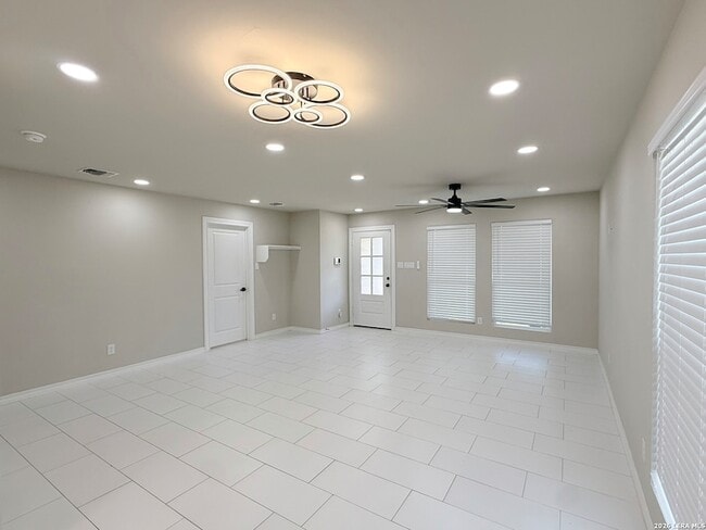 Photo - 730 Groff Ave