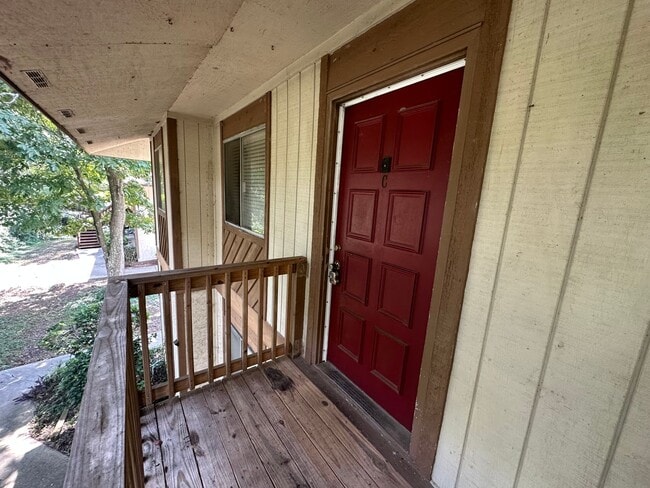 Photo - UPSTAIRS UNIT ON THE GOLF COURSE! Unit C