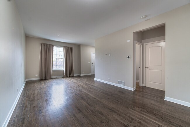 Photo - 309 Bradbury Ln