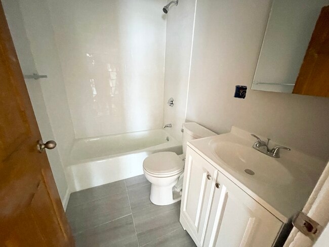 Photo - 259 North St Unidad 2