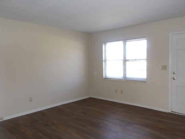 Photo - 3BR/1BA House off of Dixie Hwy