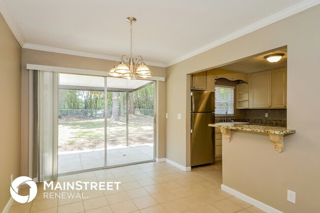 Photo - 4440 Naranja Dr S