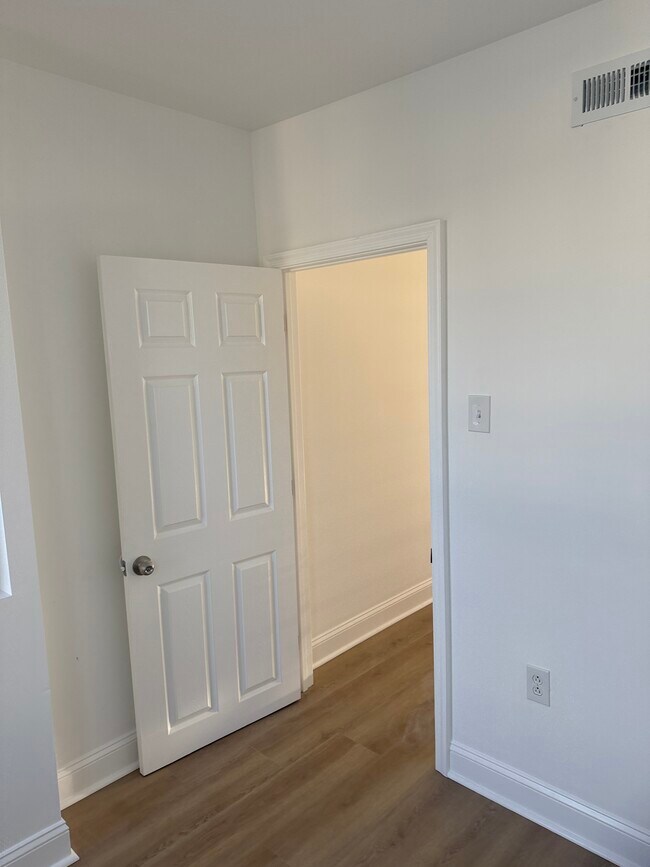 Photo - 2431 N Bancroft St