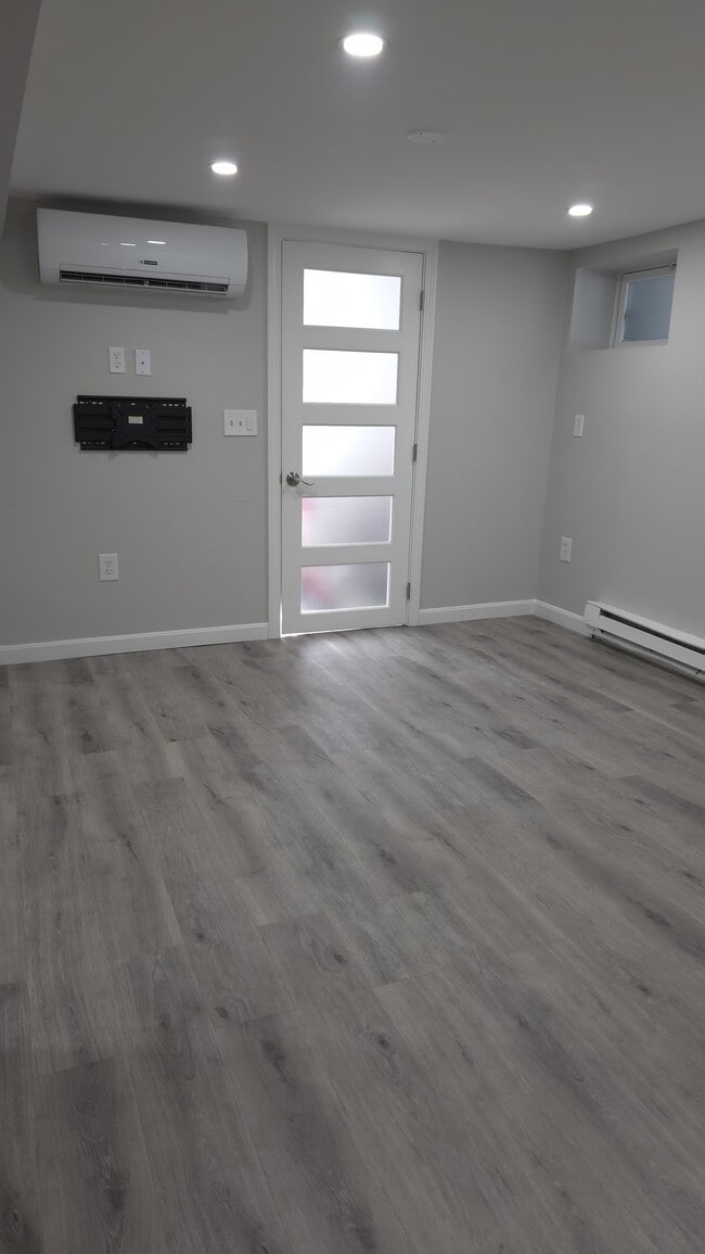 Photo - 266 Mountain Ave Unidad Aparment