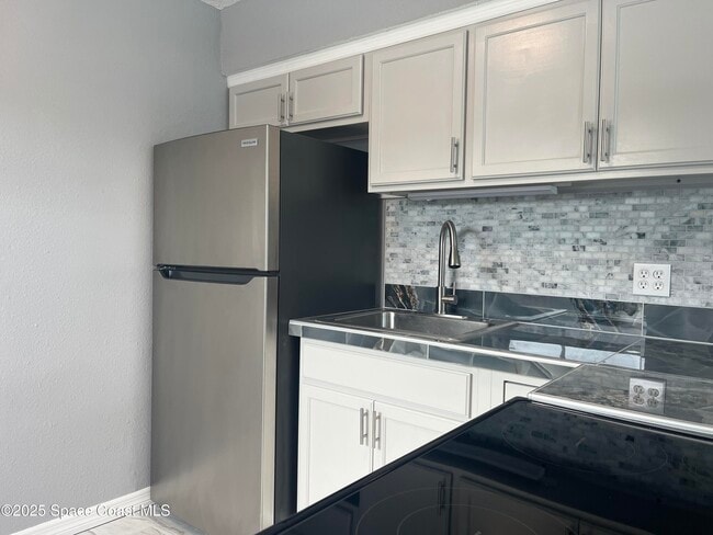 Photo - 402 Adams Ave Unit E