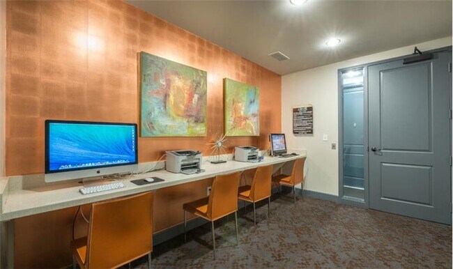 Photo - 2612 Ross Ave Unit C3-77