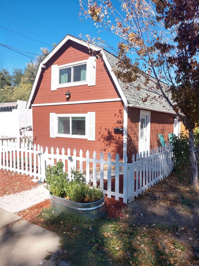 Photo - 7655 E 19th Ave