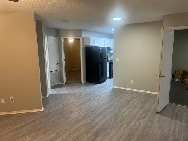 Building Photo - 1352 N Chickadee Ave Rental