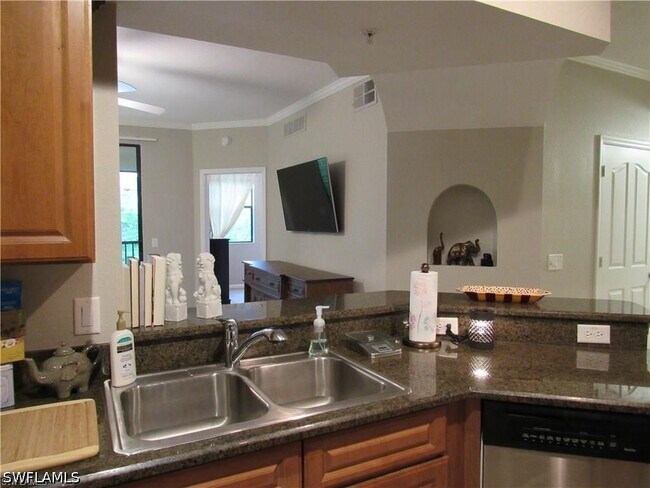 12936 Violino Ln Unit 206