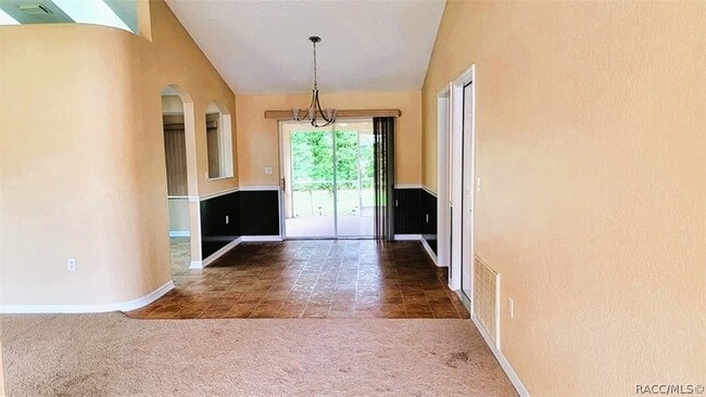 Photo - 732 Sinclair Terrace