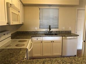 Photo - 3850 NE 21st Way Unit 62