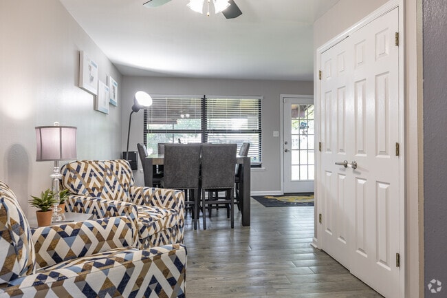 Leasing Office