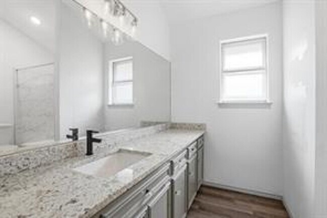 Photo - Update 4 bedroom Home