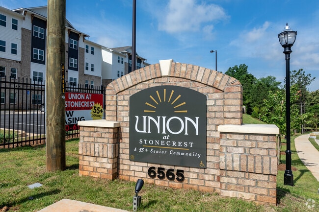Sign - Union at Stonecrest (55+ Active Adults)
