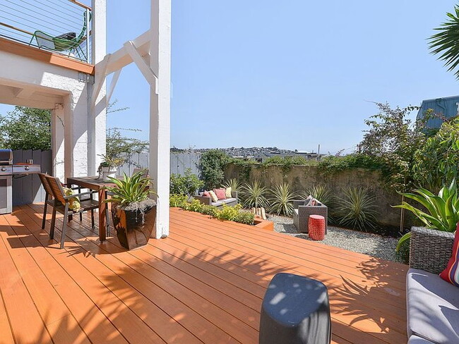 Photo - "Spacious 3-Bedroom Gem with 2 Full Baths in the Heart of San Francisco – 1938 Sq Ft of Modern Co...