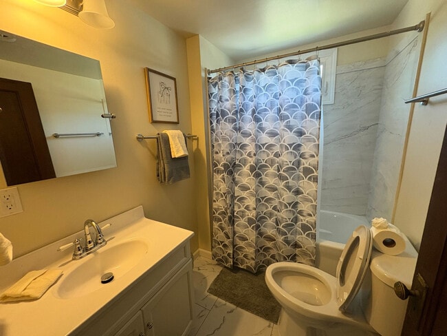 Building Photo - 601 Rumely St Unit ID1328972P