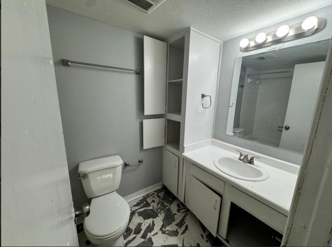 Photo - 225 W McDowell Rd Unit C1