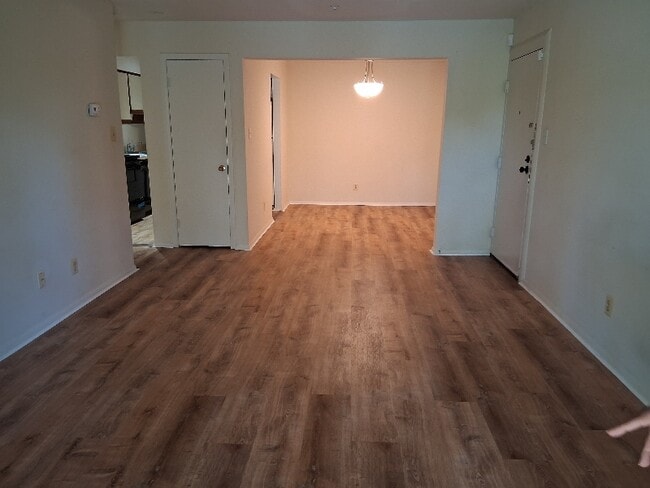 Building Photo - 7911 Badenloch Way Rental