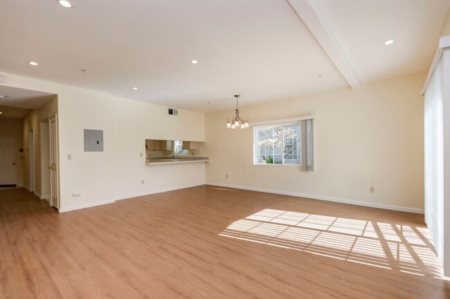 Large 2 Bed 2 Bath San Mateo condo near do... - Large 2 Bed 2 Bath San Mateo condo near do... Unidad 110