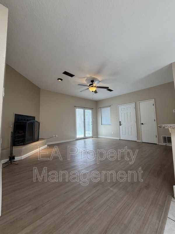 Photo - 6532 Keeling St NW