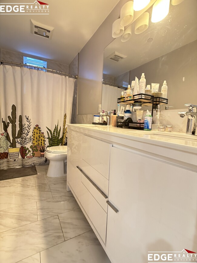 Photo - 142 Sutherland Rd Condo Unit 1