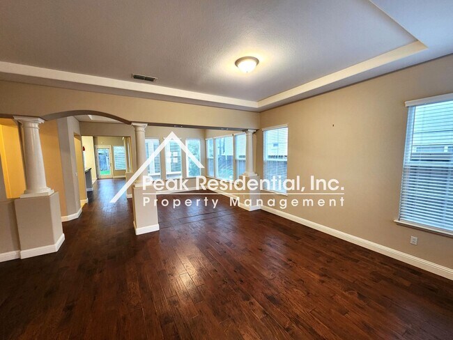 Photo - Spacious Folsom 4bd/3ba Home With 3 Car Ga...