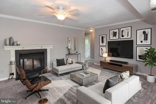 Photo - 10 Sumac Ct