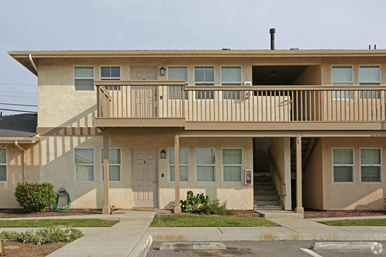 Photo - Hanford Apartments