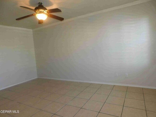 Photo - 10051 Railroad Dr