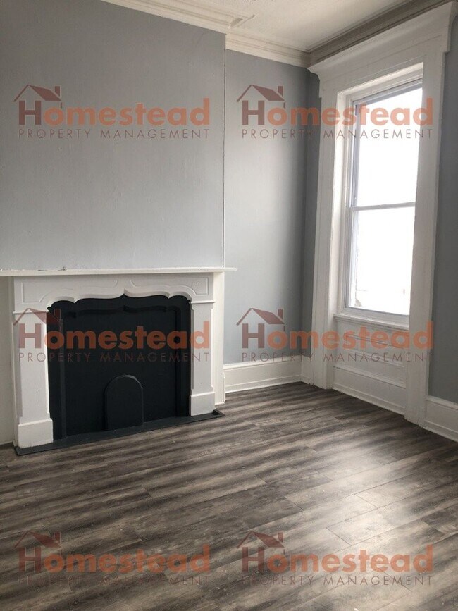 Photo - 804 DeKalb St Unit Apt 1F