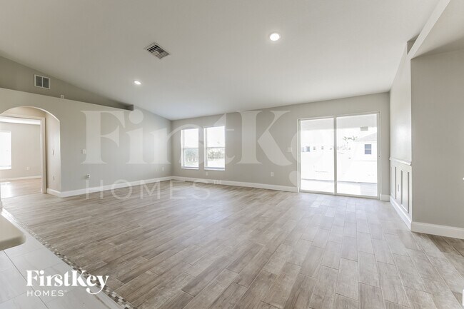 Photo - 2519 NW 7th St