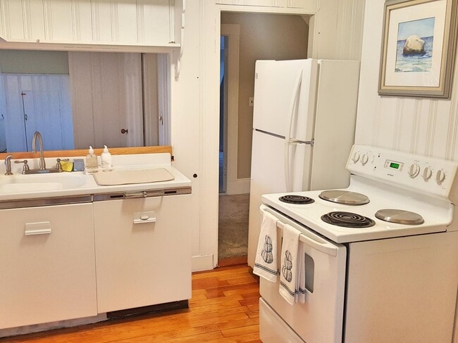 Photo - 37 Stratford St Unit 2