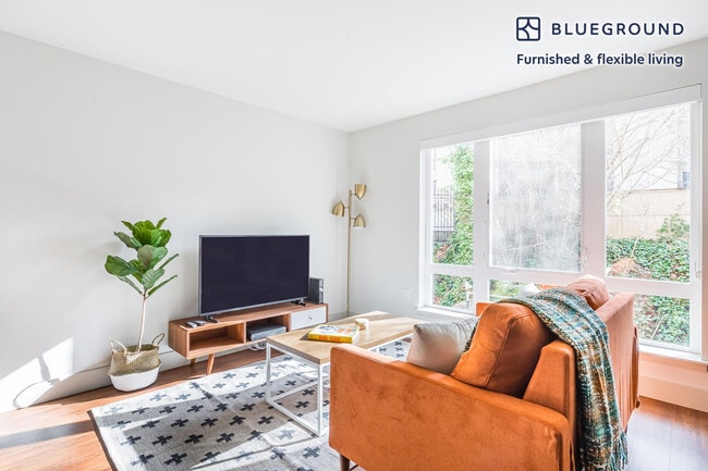 Photo - 10595 Main St Unidad FL4-ID715