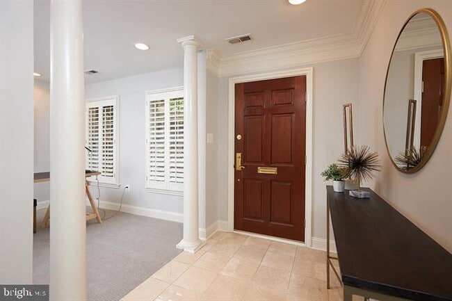 Photo - 4906 Montgomery Ln