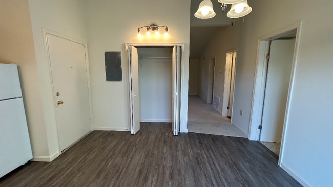 Photo - 807 Rainbow Dr Unit 3