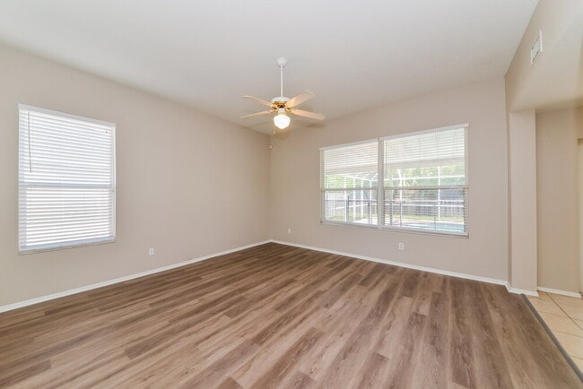 Photo - 4033 Banbury Cir