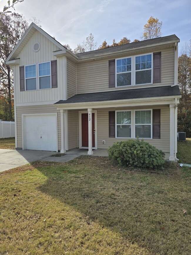 Photo - 912 Sherman St