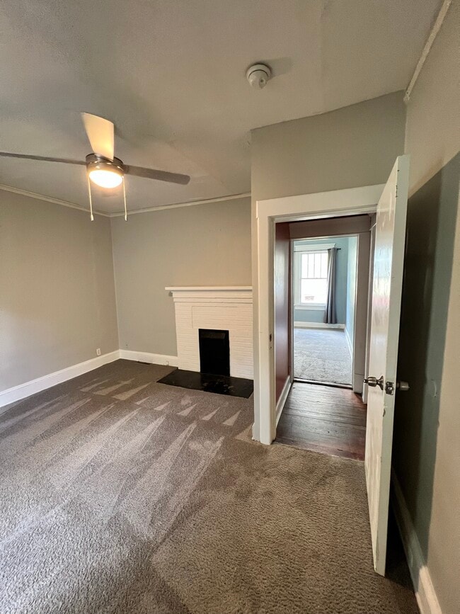 Photo - 1115 State St